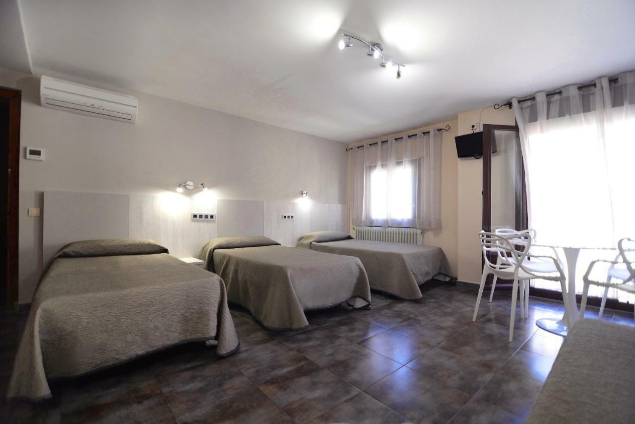 Hostal Palacete De Los Arcedianos Tarazona ภายนอก รูปภาพ